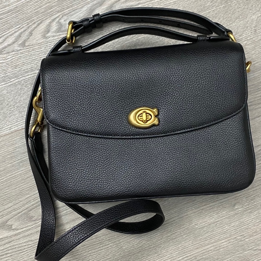 Coach Cassie black bag. New!